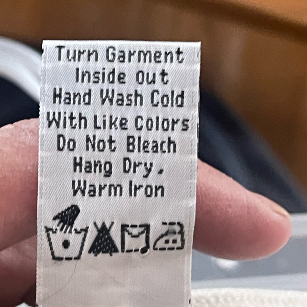 Bob Mackie women’s Wearable Art textures white golf pants. Size large - Picture 9 of 9